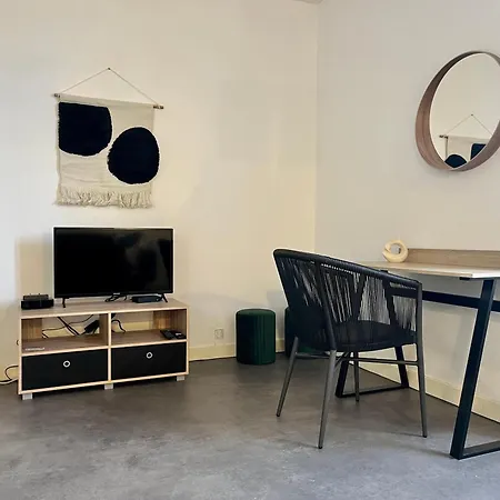 Apartament Manama - Check In H24 - Wifi Villeurbanne